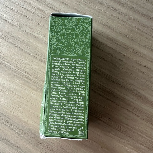 BNIB Fresh Vitamin Nectar Glow Juice antioxidant face serum - Picture 2 of 4